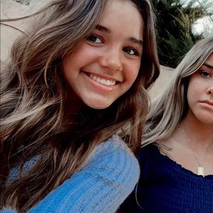 Meet your Posher, Livi